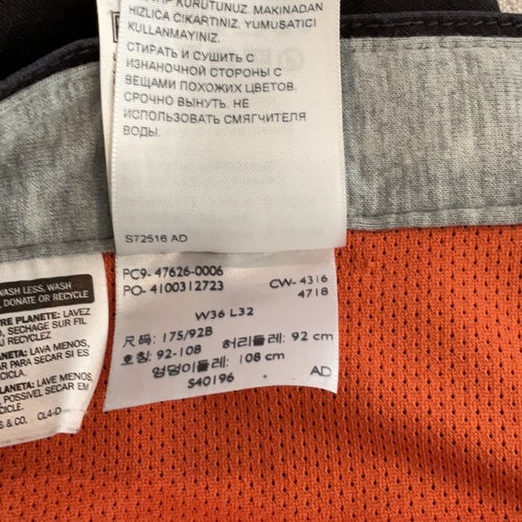 Dockers 36x32 Black Slacks - Picture 8 of 8